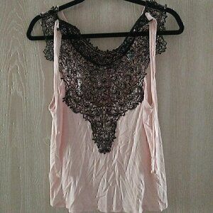 L Charlotte Russe Lacy, Stretchy Black Pink Blouse